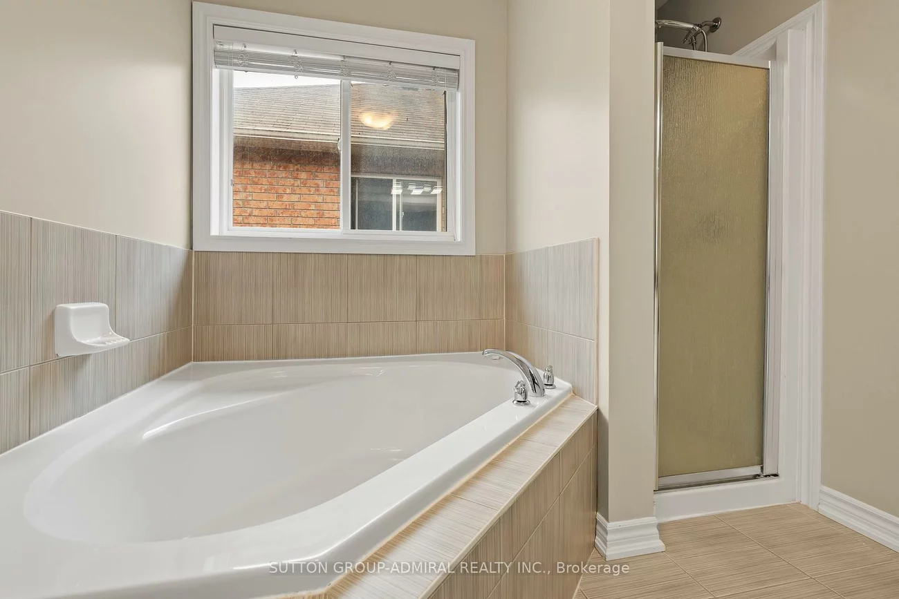 29, Crew, Ardagh, Barrie