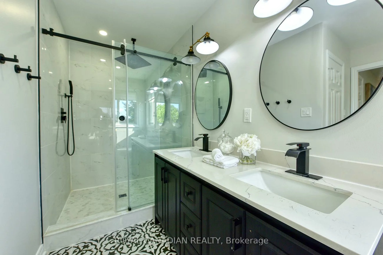 60, Crimson Ridge, Bayshore, Barrie