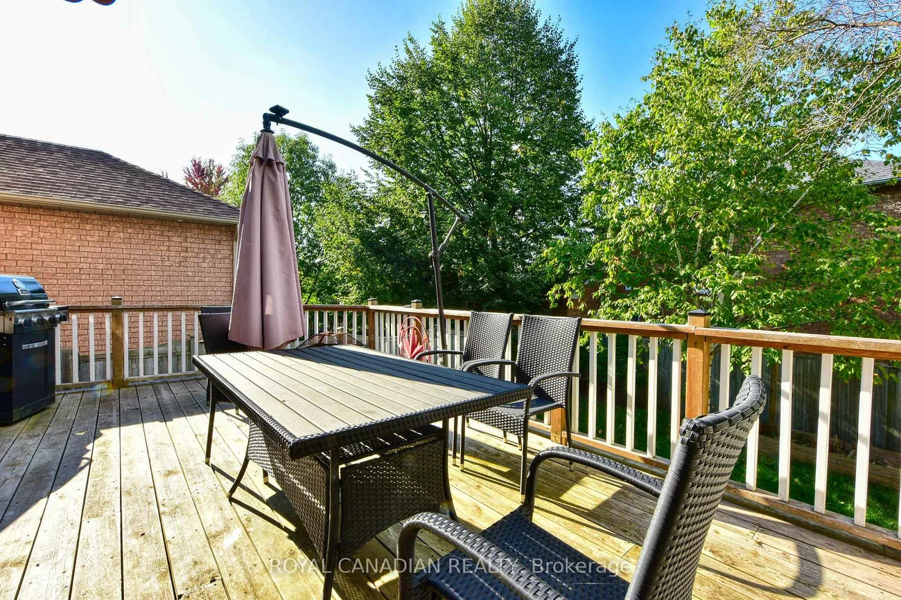 60, Crimson Ridge, Bayshore, Barrie