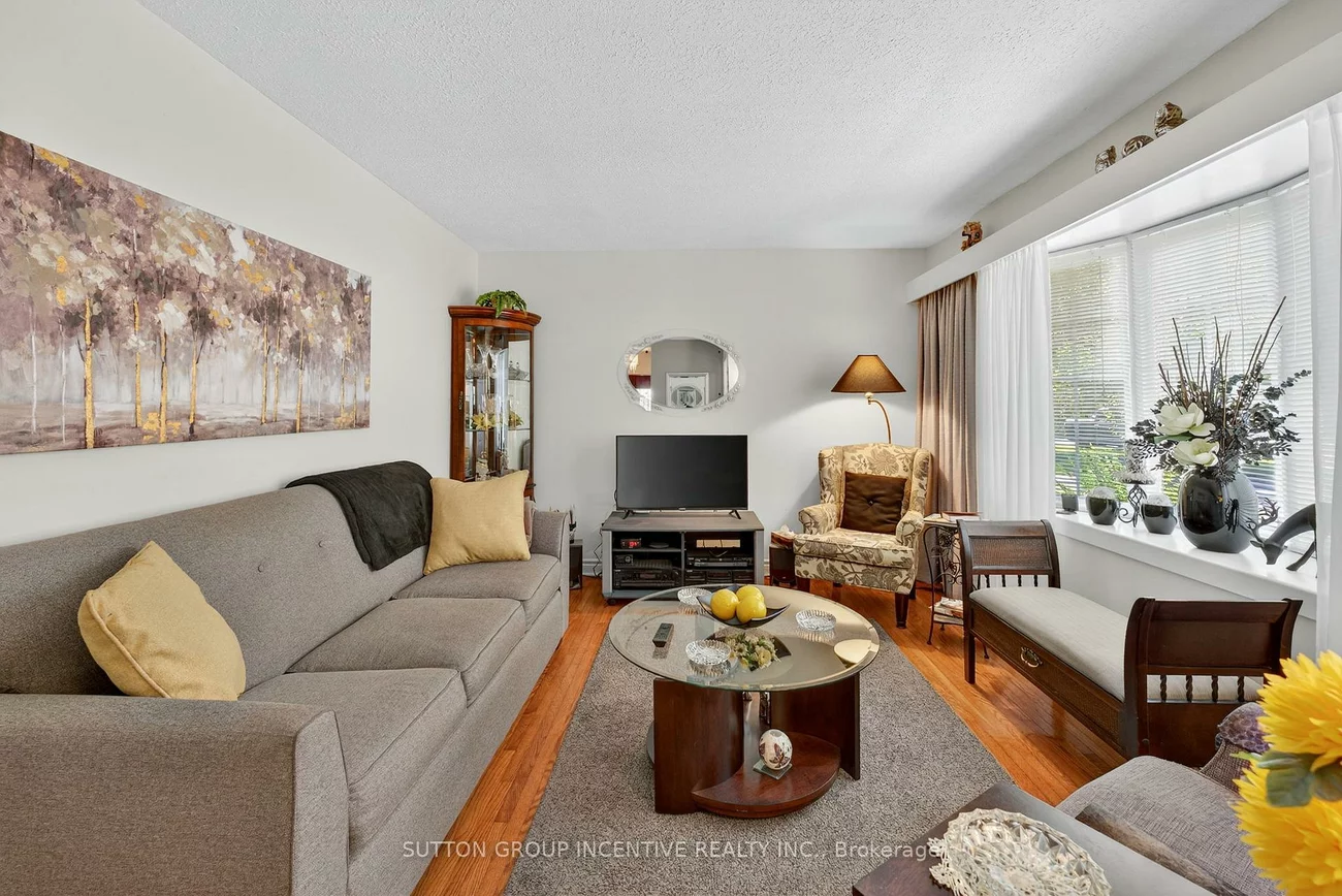 218, Crawford, Ardagh, Barrie