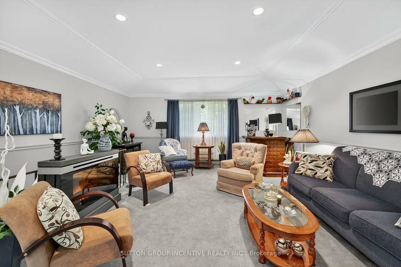 218, Crawford, Ardagh, Barrie