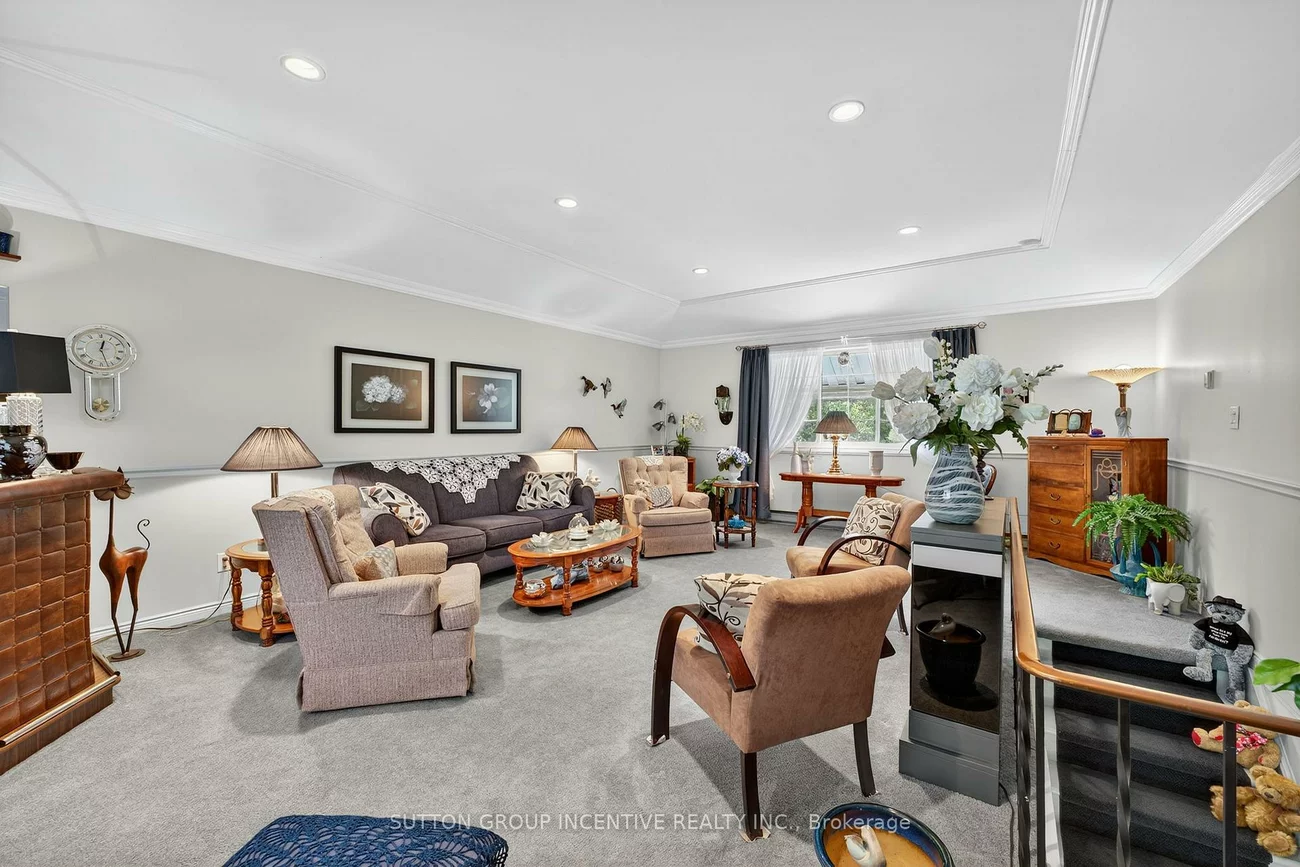 218, Crawford, Ardagh, Barrie