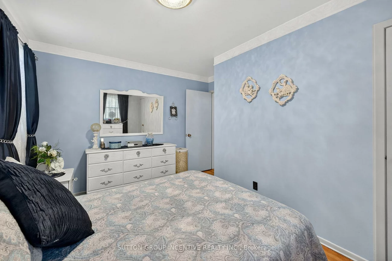 218, Crawford, Ardagh, Barrie