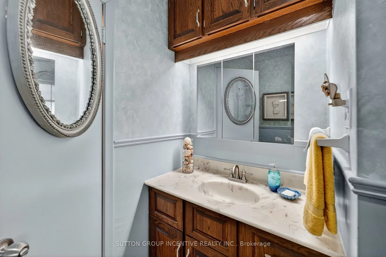 218, Crawford, Ardagh, Barrie