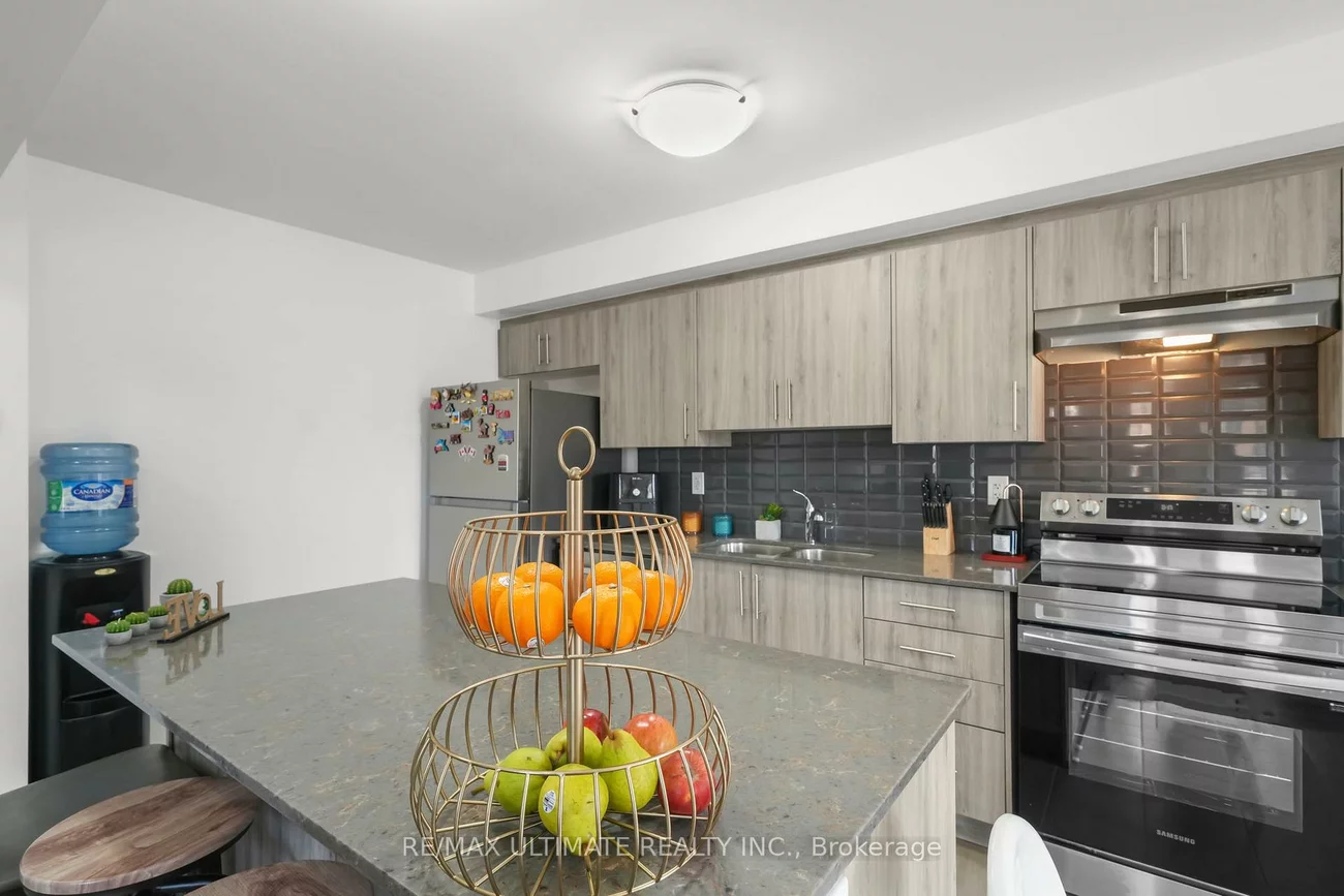 38, Silo, Rural Barrie Southeast, Barrie