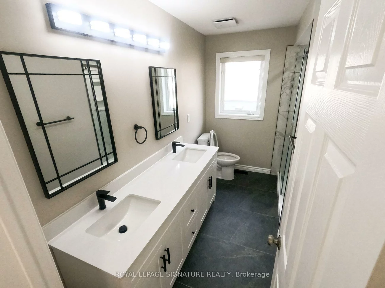 47, LAKE, Holly, Barrie