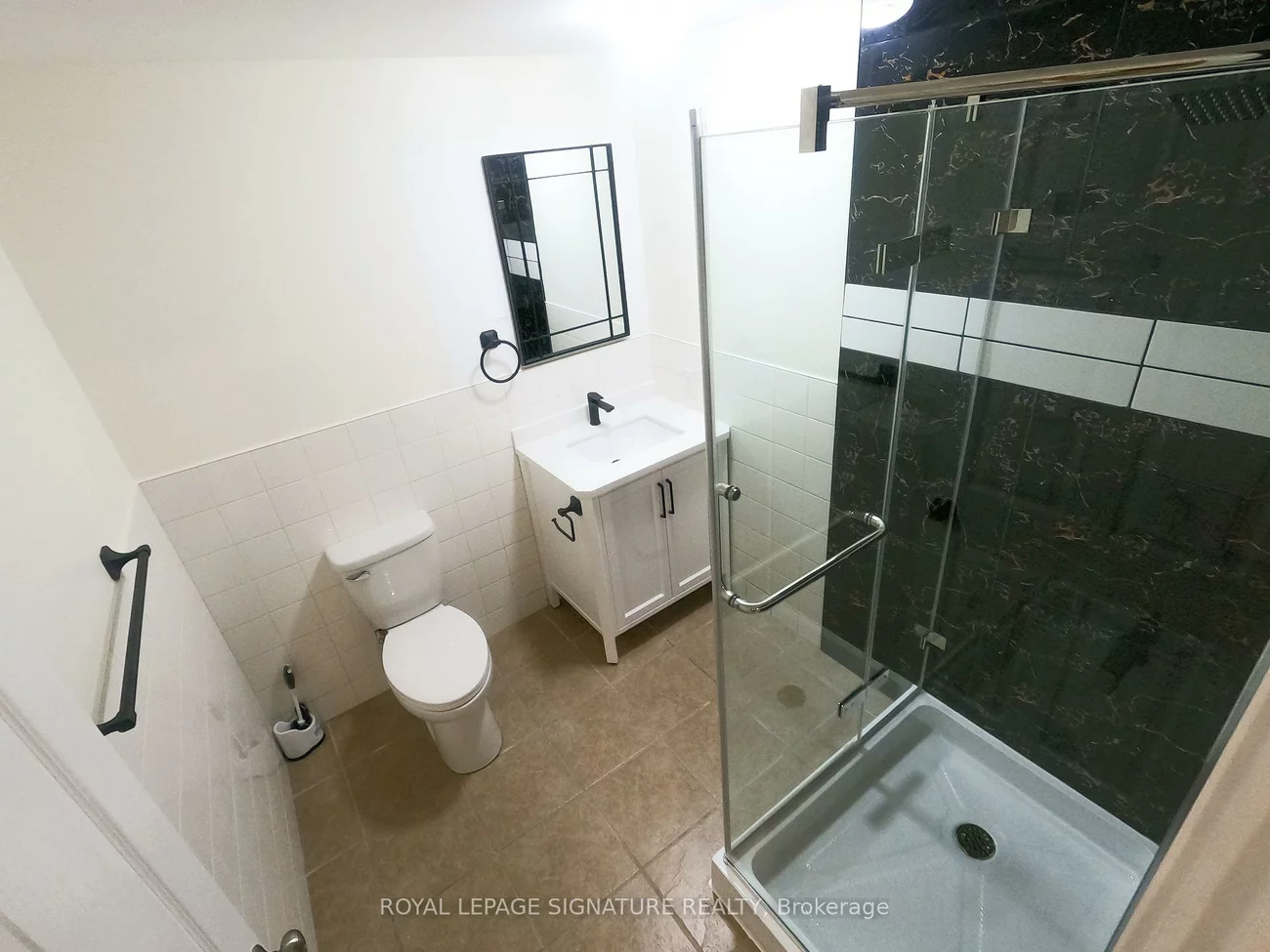 47, LAKE, Holly, Barrie