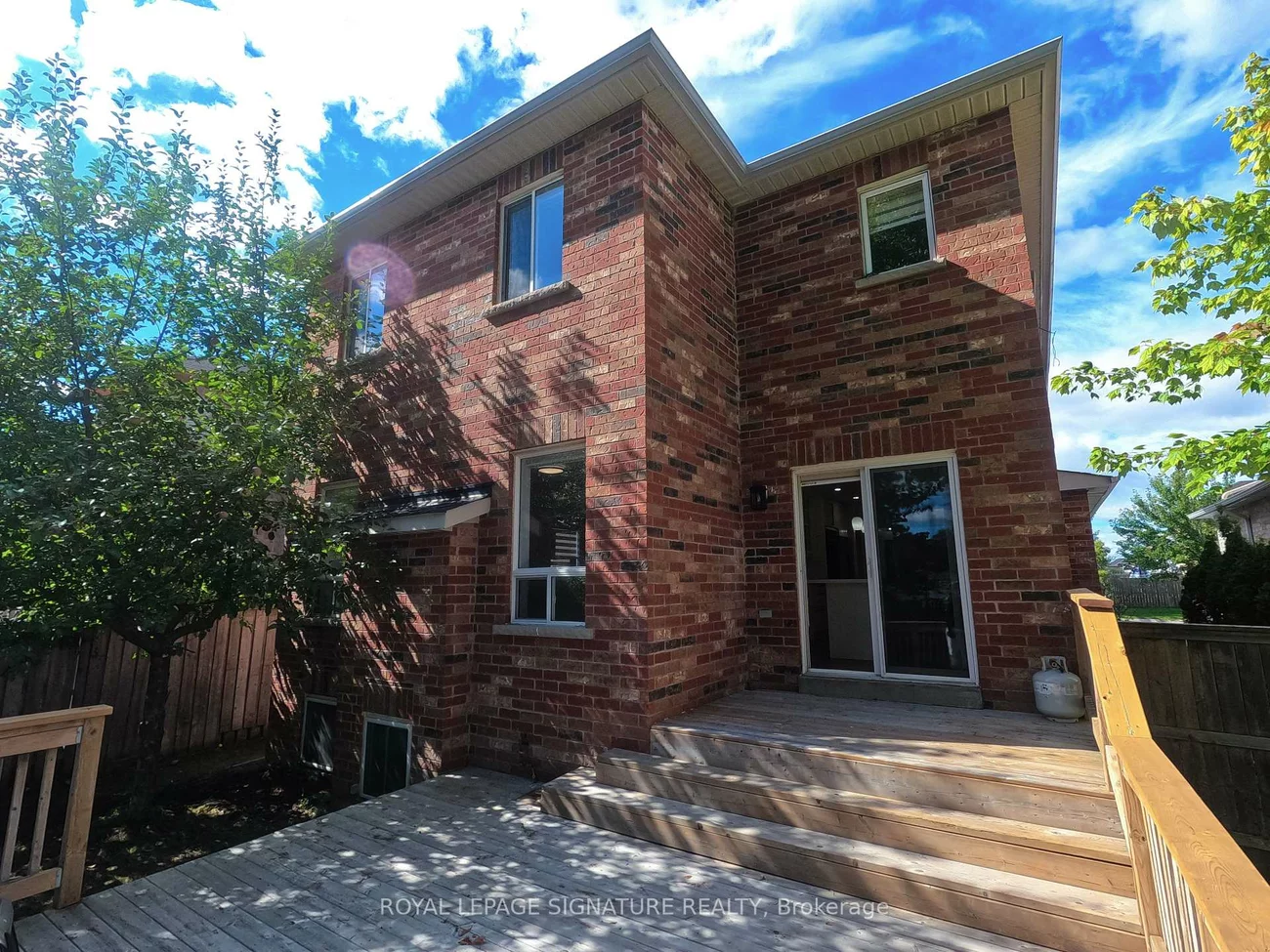 47, LAKE, Holly, Barrie