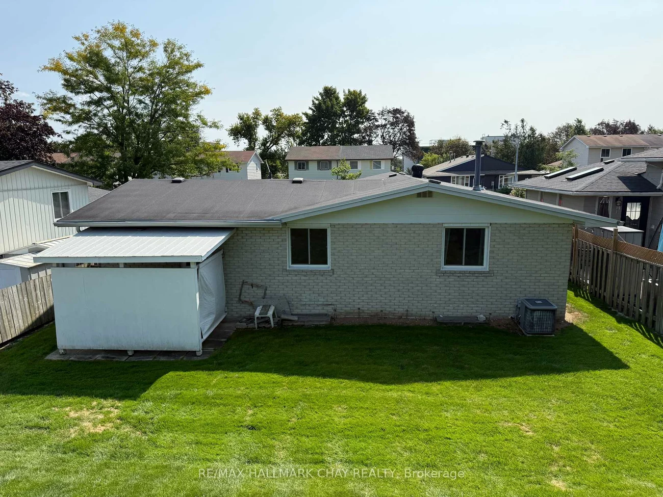 114, Daphne, Cundles East, Barrie