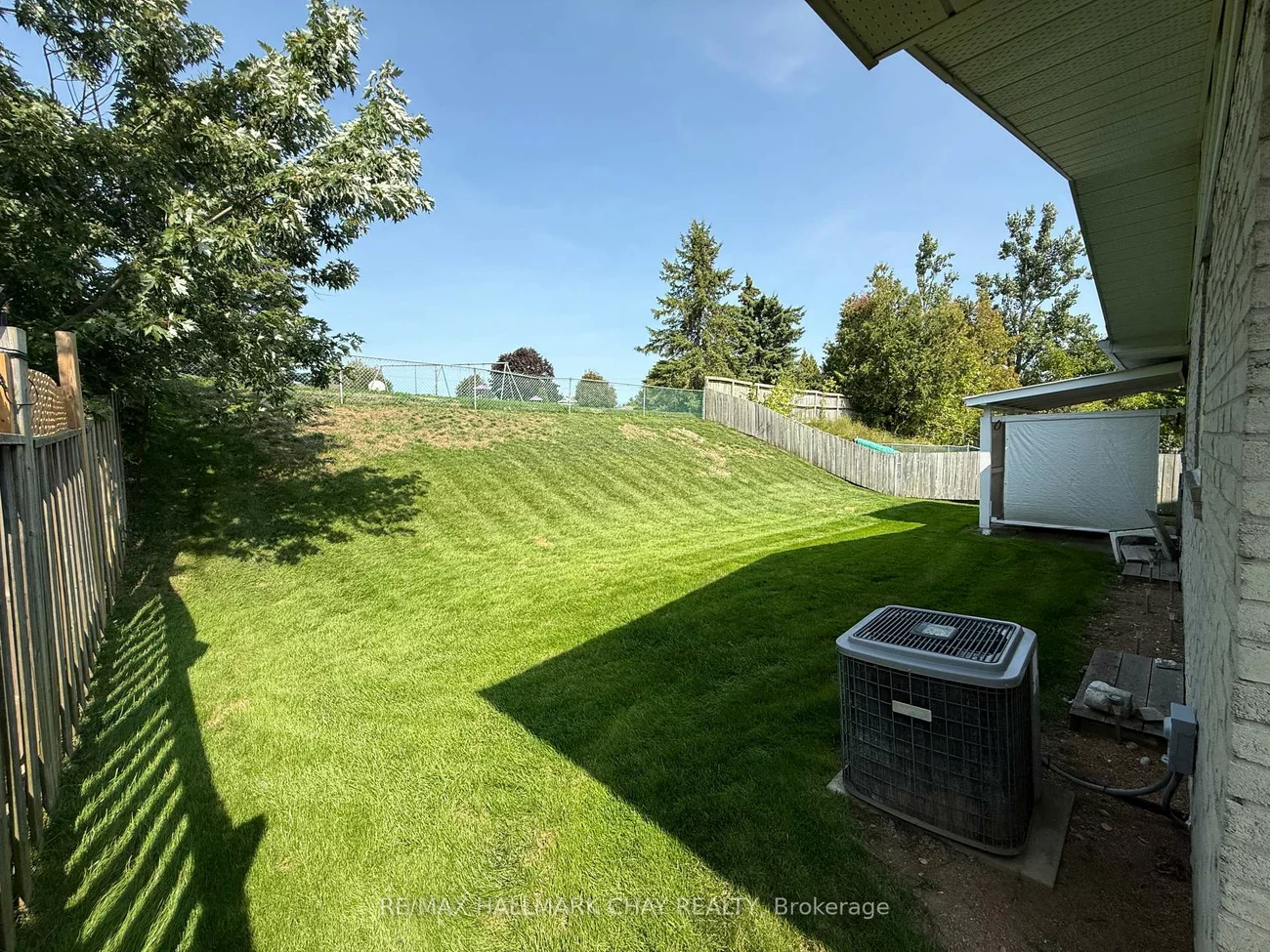 114, Daphne, Cundles East, Barrie