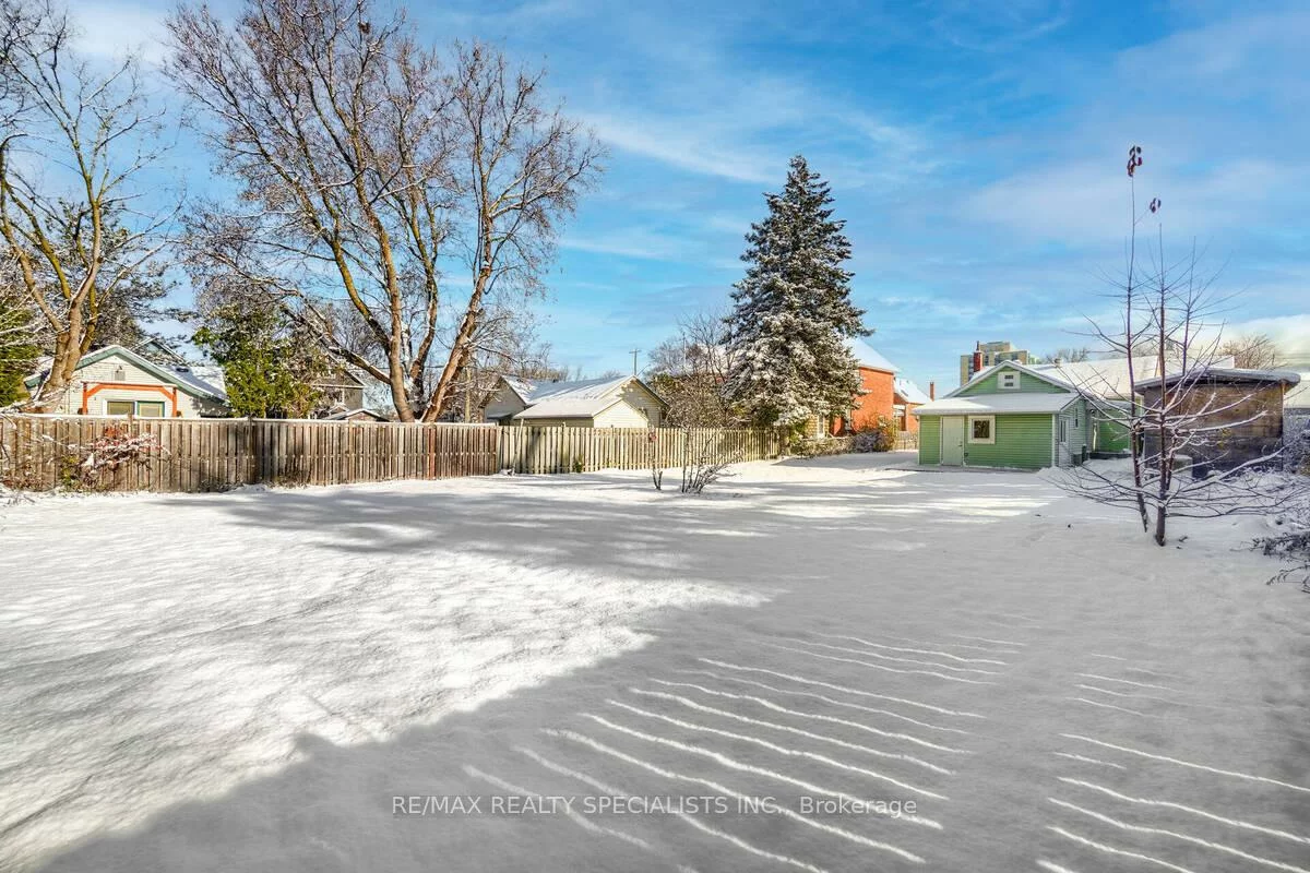 44, Sanford, Sanford, Barrie