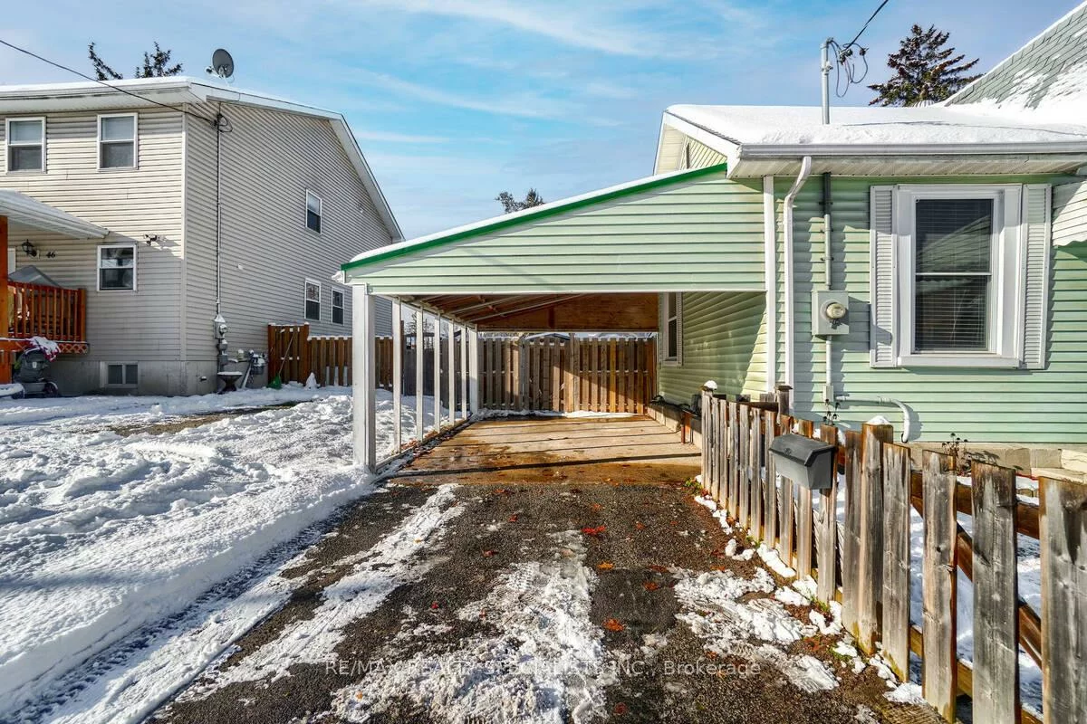 44, Sanford, Sanford, Barrie