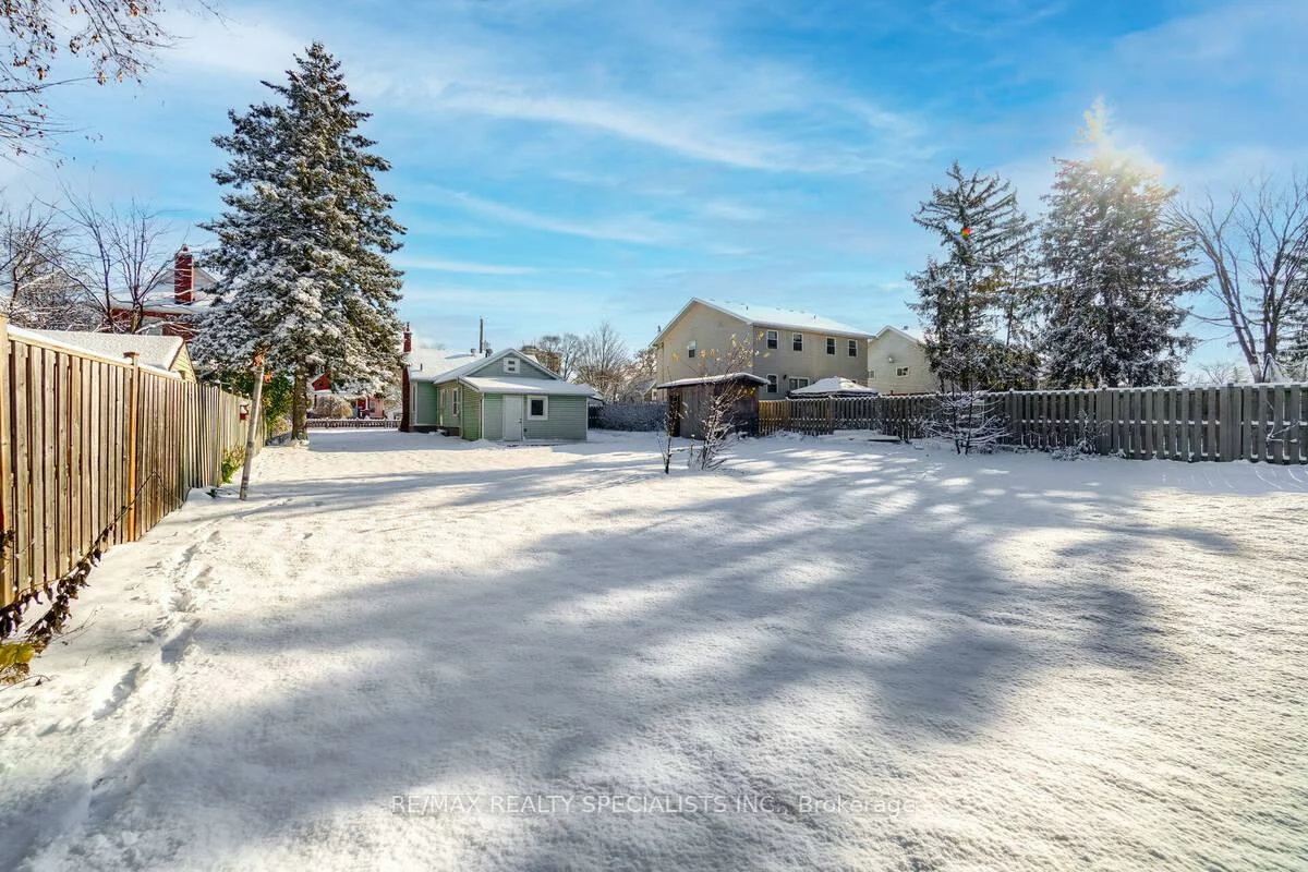44, Sanford, Sanford, Barrie