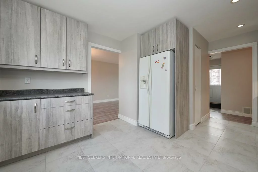 257, Dodson, Painswick North, Barrie