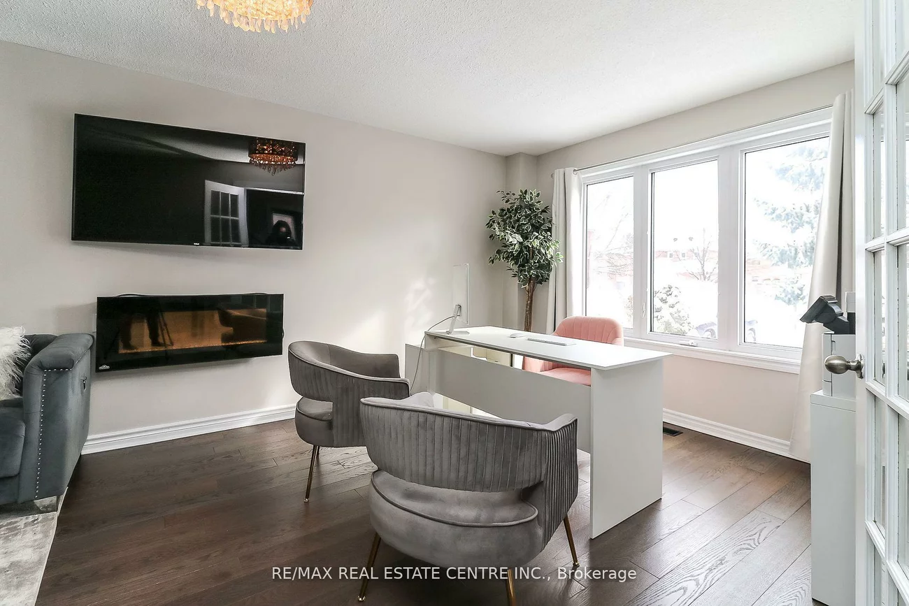 22, Meadowlark, Cundles East, Barrie