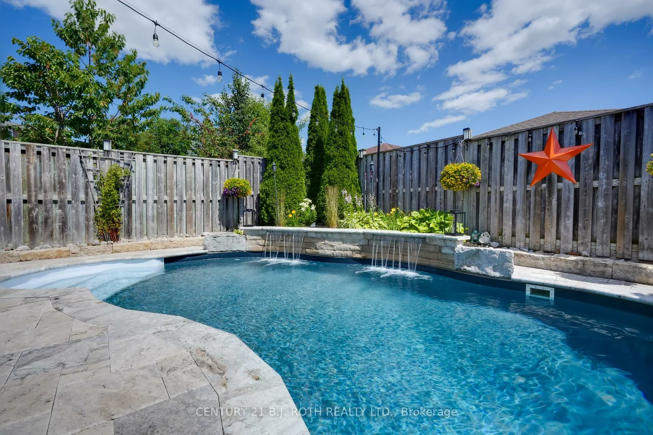 55, HOLLY MEADOW, Holly, Barrie