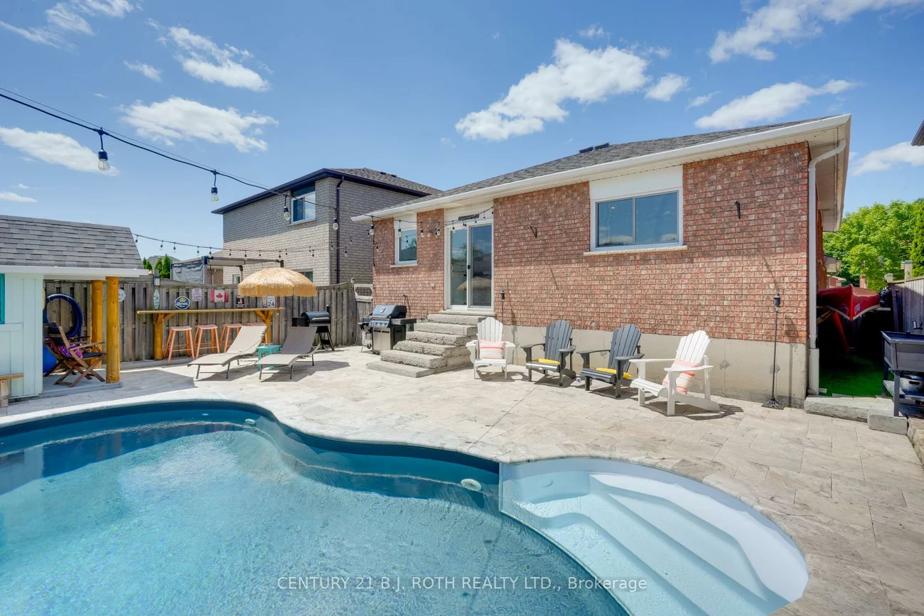 55, HOLLY MEADOW, Holly, Barrie