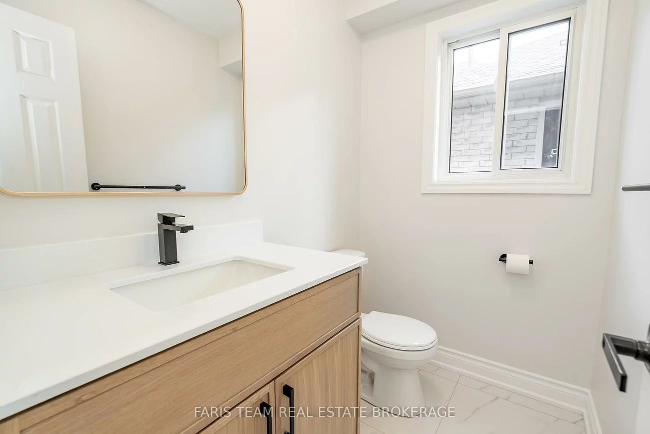 45, Knupp, Edgehill Drive, Barrie