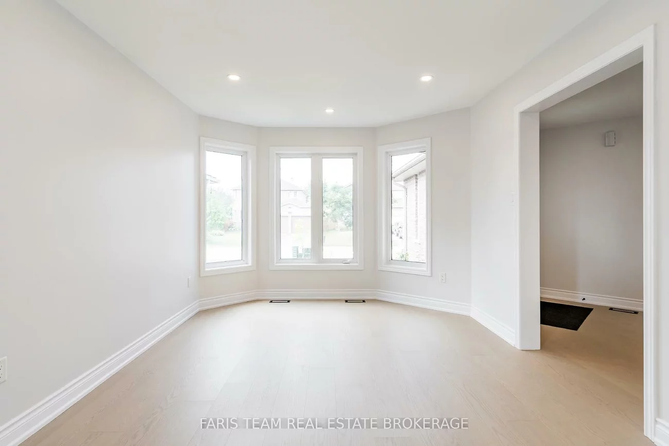 45, Knupp, Edgehill Drive, Barrie