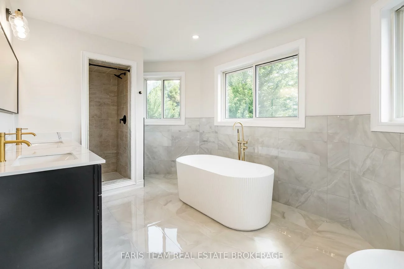 45, Knupp, Edgehill Drive, Barrie