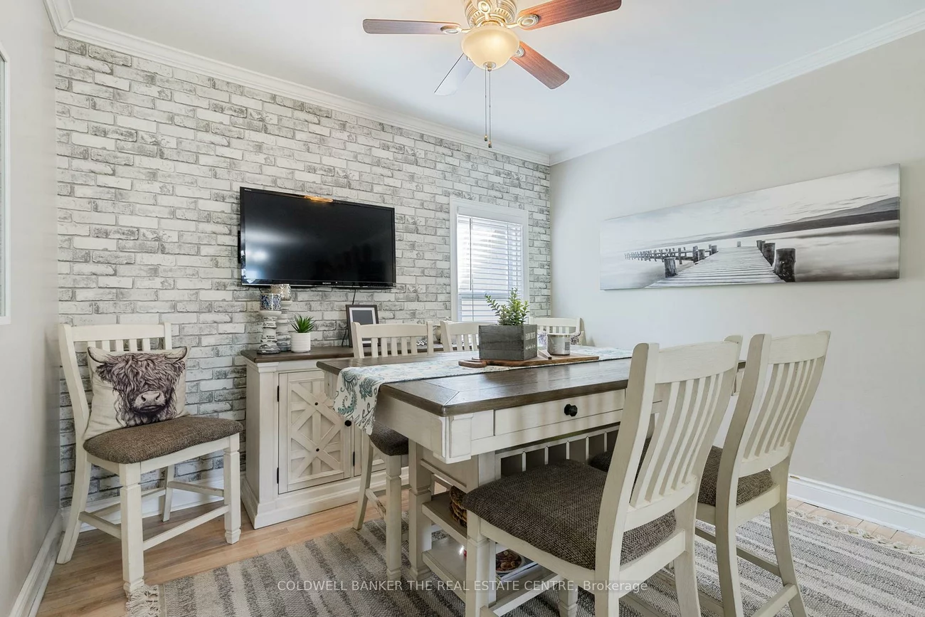 18, Eugenia, Codrington, Barrie