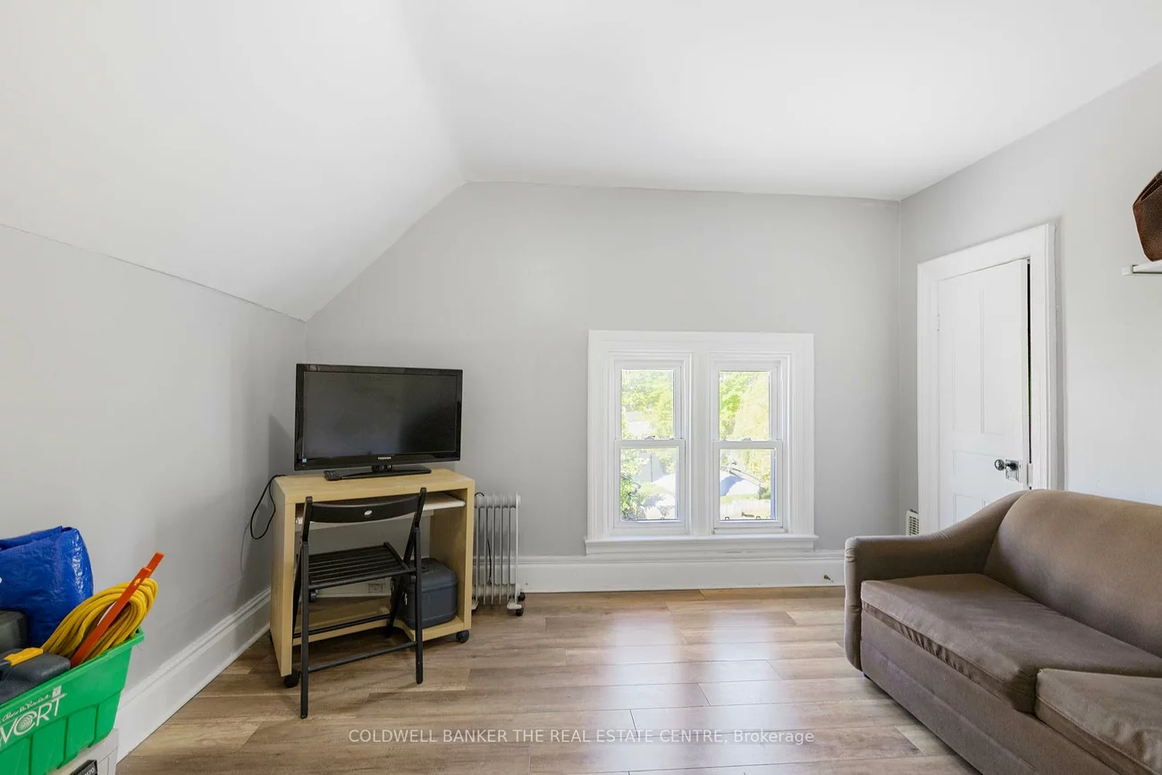 18, Eugenia, Codrington, Barrie