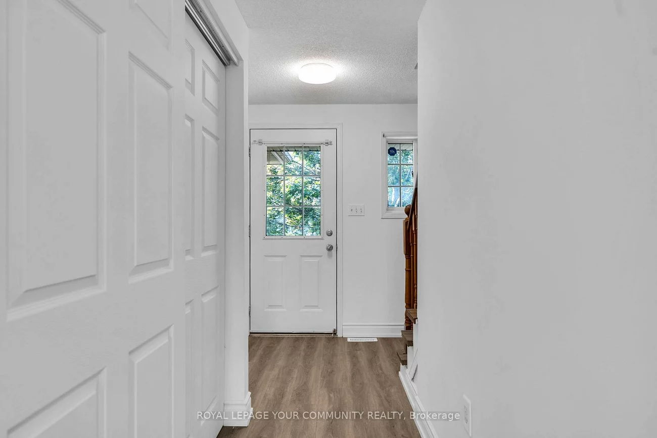 76, Cheltenham, Georgian Drive, Barrie
