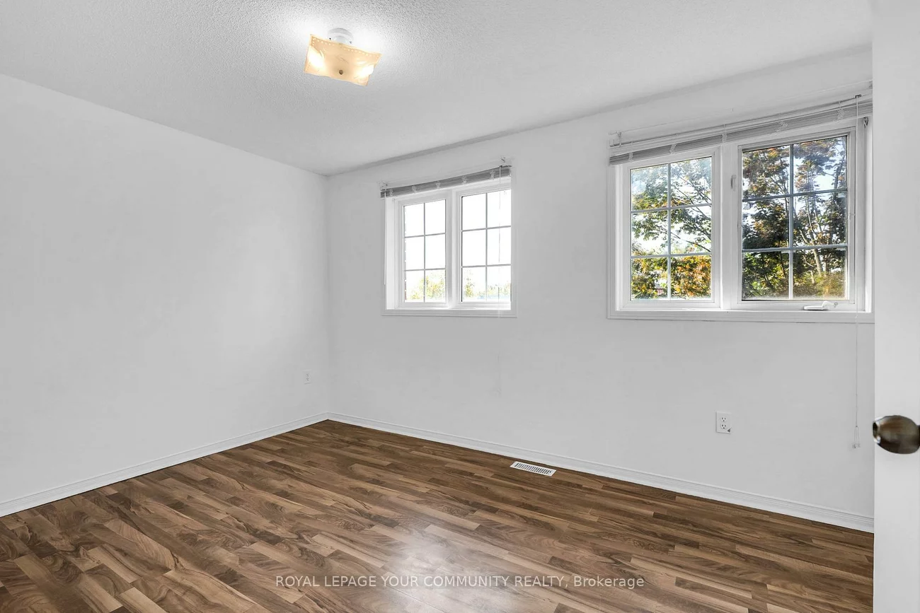 76, Cheltenham, Georgian Drive, Barrie