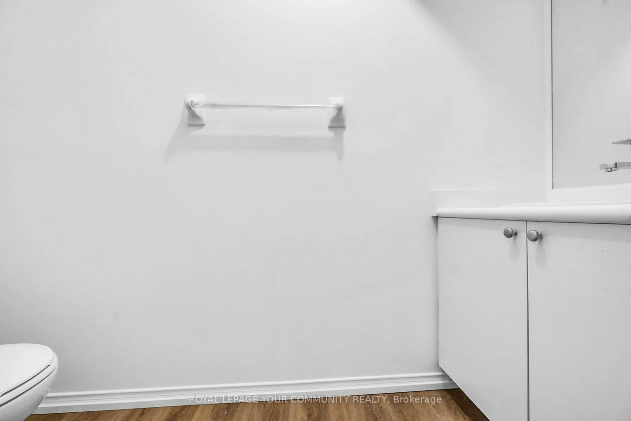 76, Cheltenham, Georgian Drive, Barrie