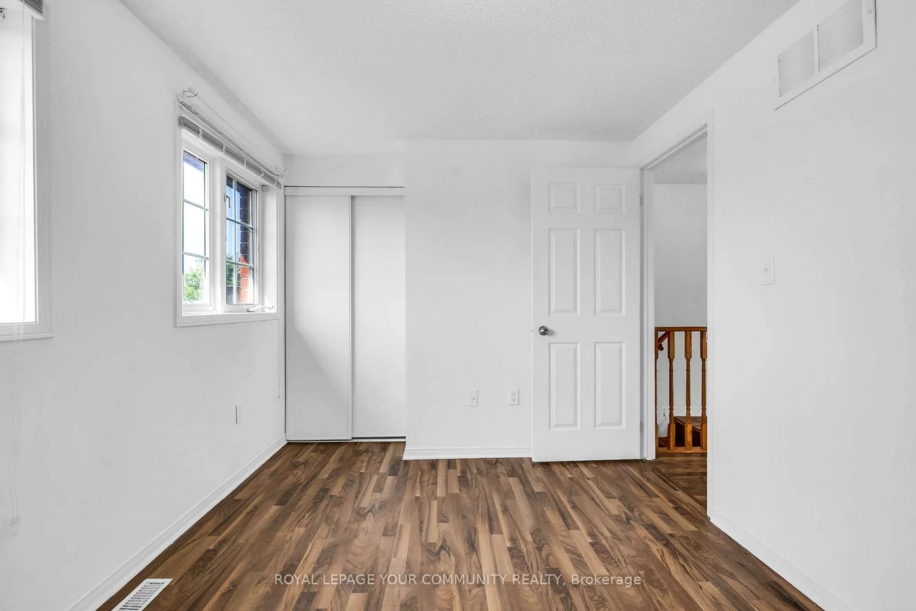 76, Cheltenham, Georgian Drive, Barrie
