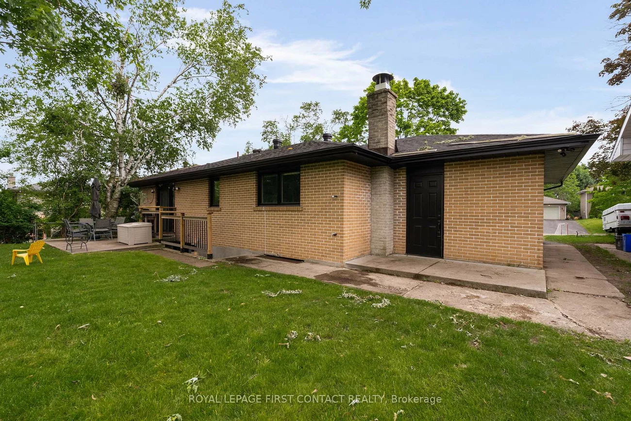 26, Ottaway, Wellington, Barrie