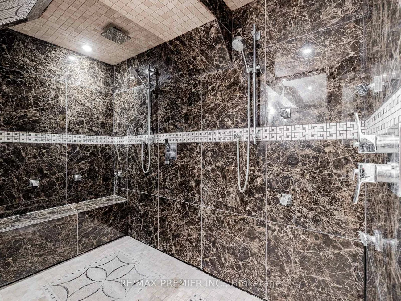 118, Tunbridge, Georgian Drive, Barrie