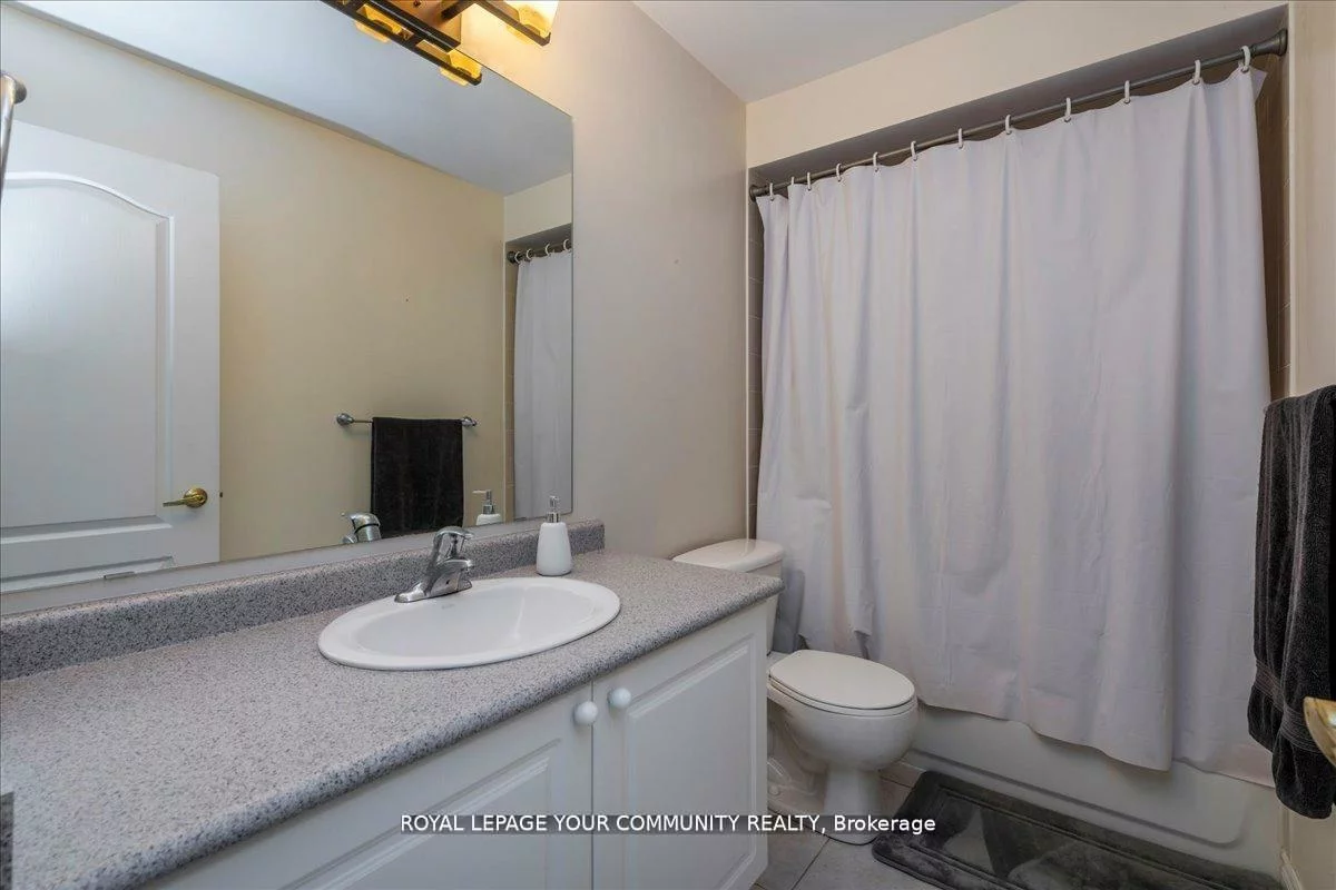 181, Succession, Innis-Shore, Barrie
