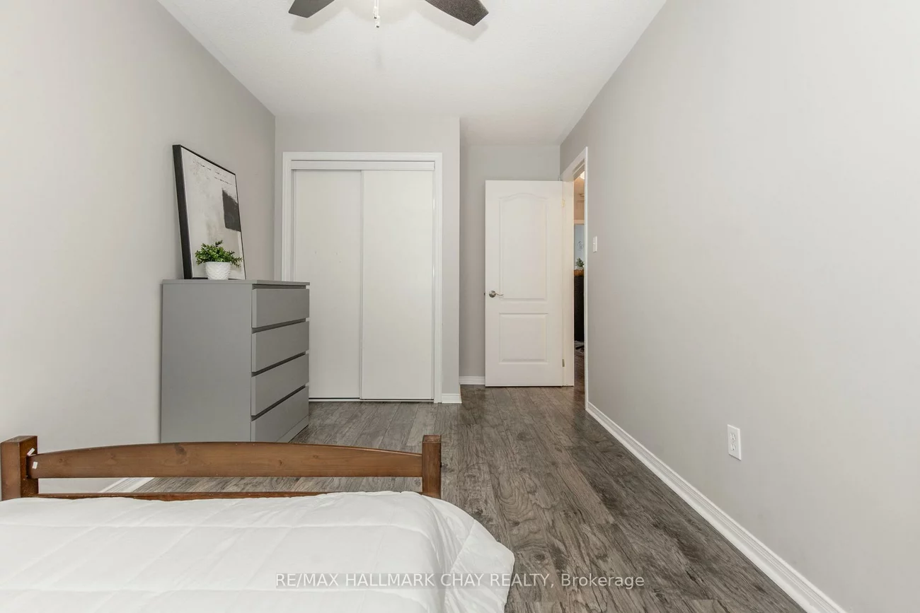 256, Ferndale, Ardagh, Barrie