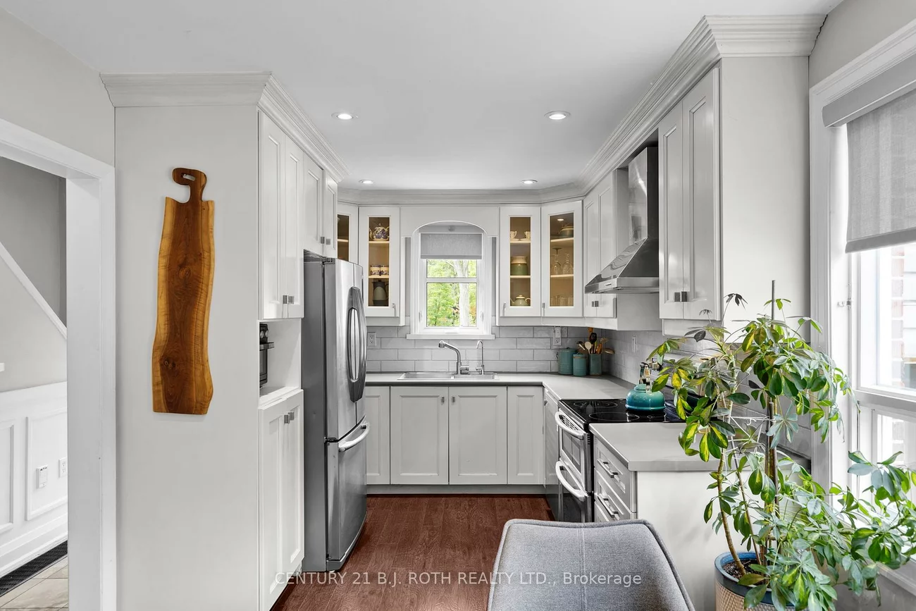 14, ST.VINCENT, North Shore, Barrie