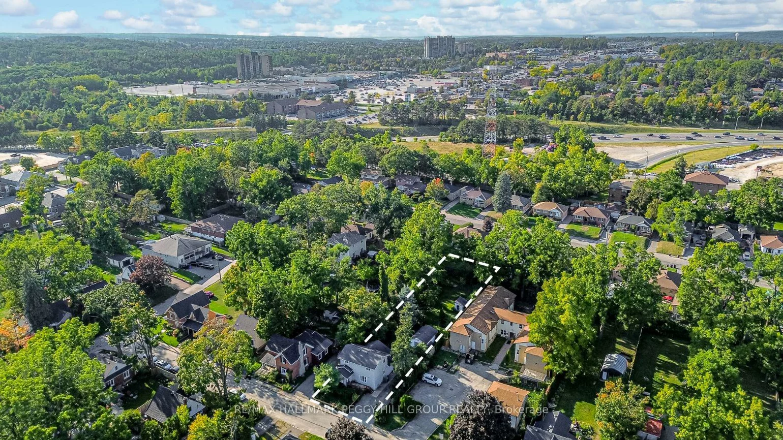 30, North, Wellington, Barrie