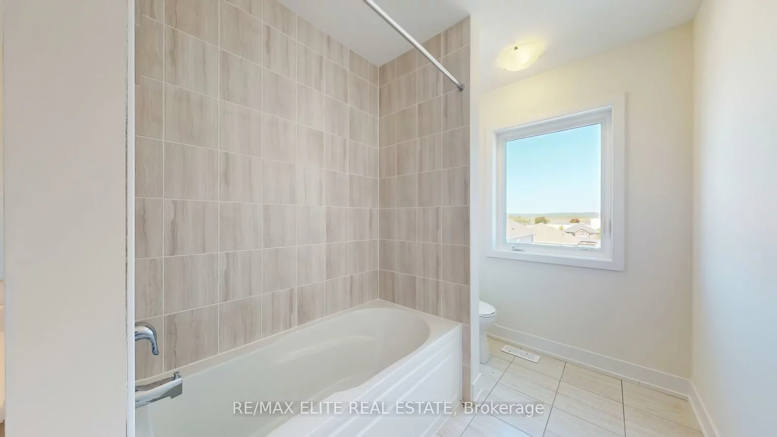 lot 16, Hampton, Ardagh, Barrie