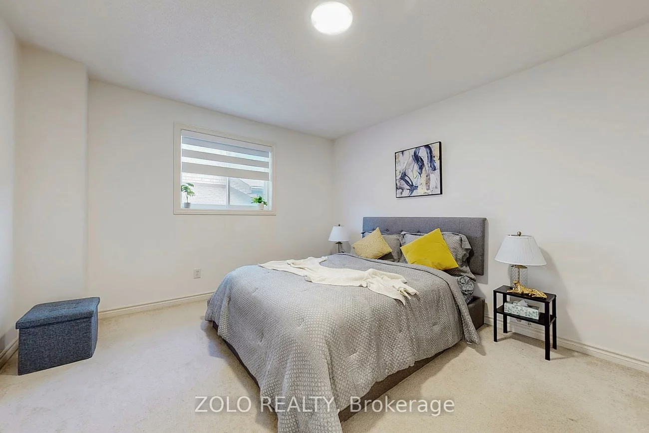 148, Marsellus, Holly, Barrie