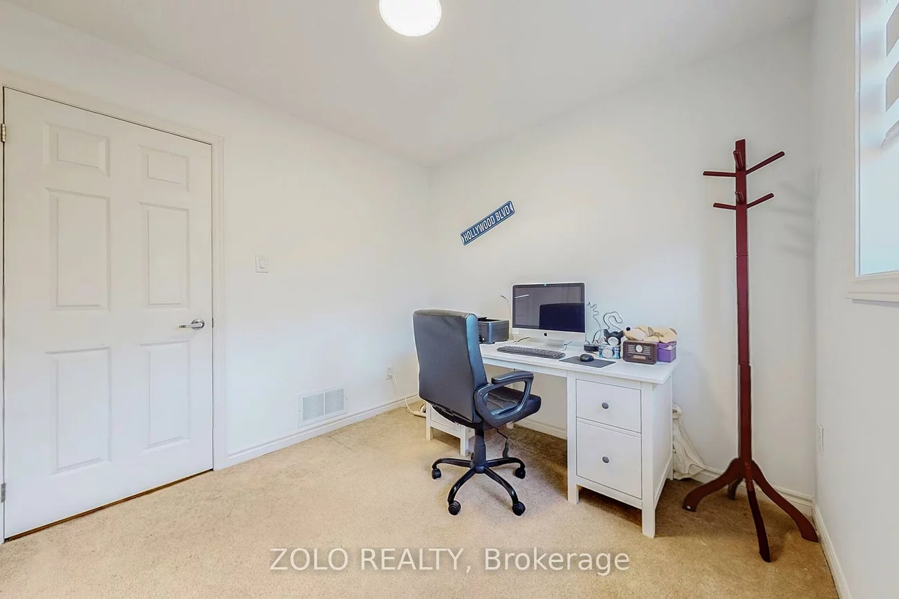 148, Marsellus, Holly, Barrie