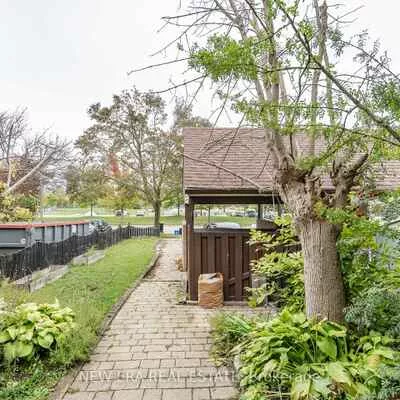 34, LAMPMAN, Letitia Heights, Barrie