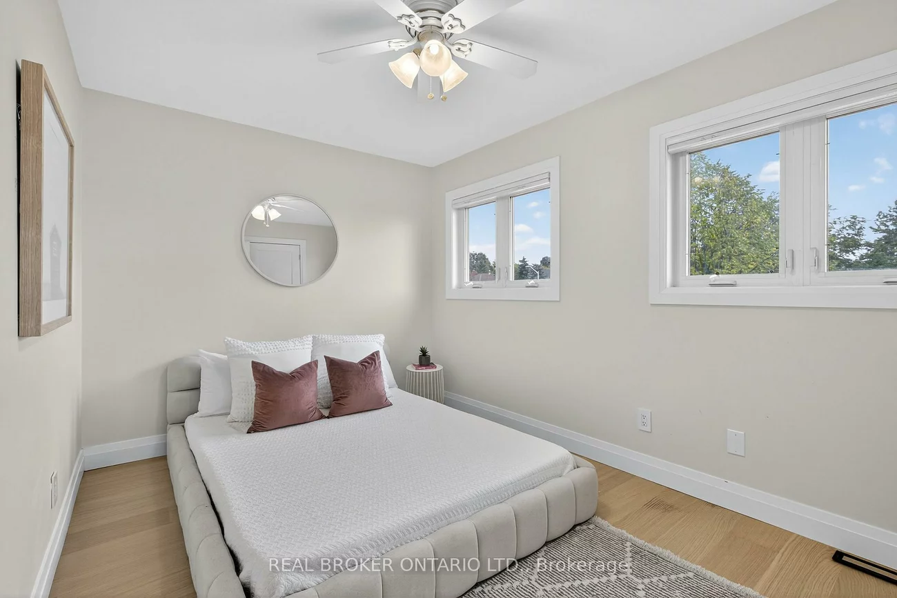 37, Macmillan, Painswick North, Barrie