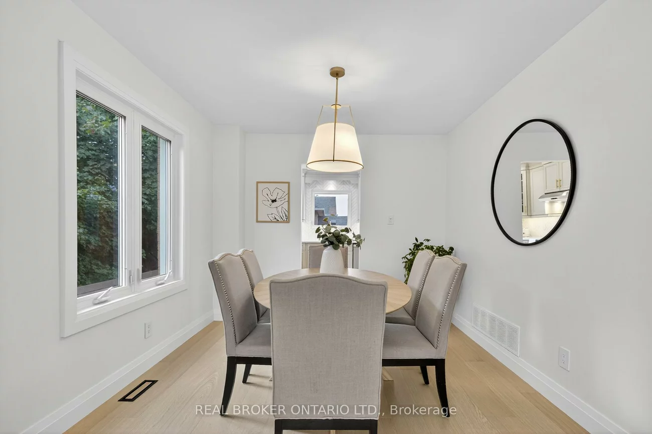 37, Macmillan, Painswick North, Barrie