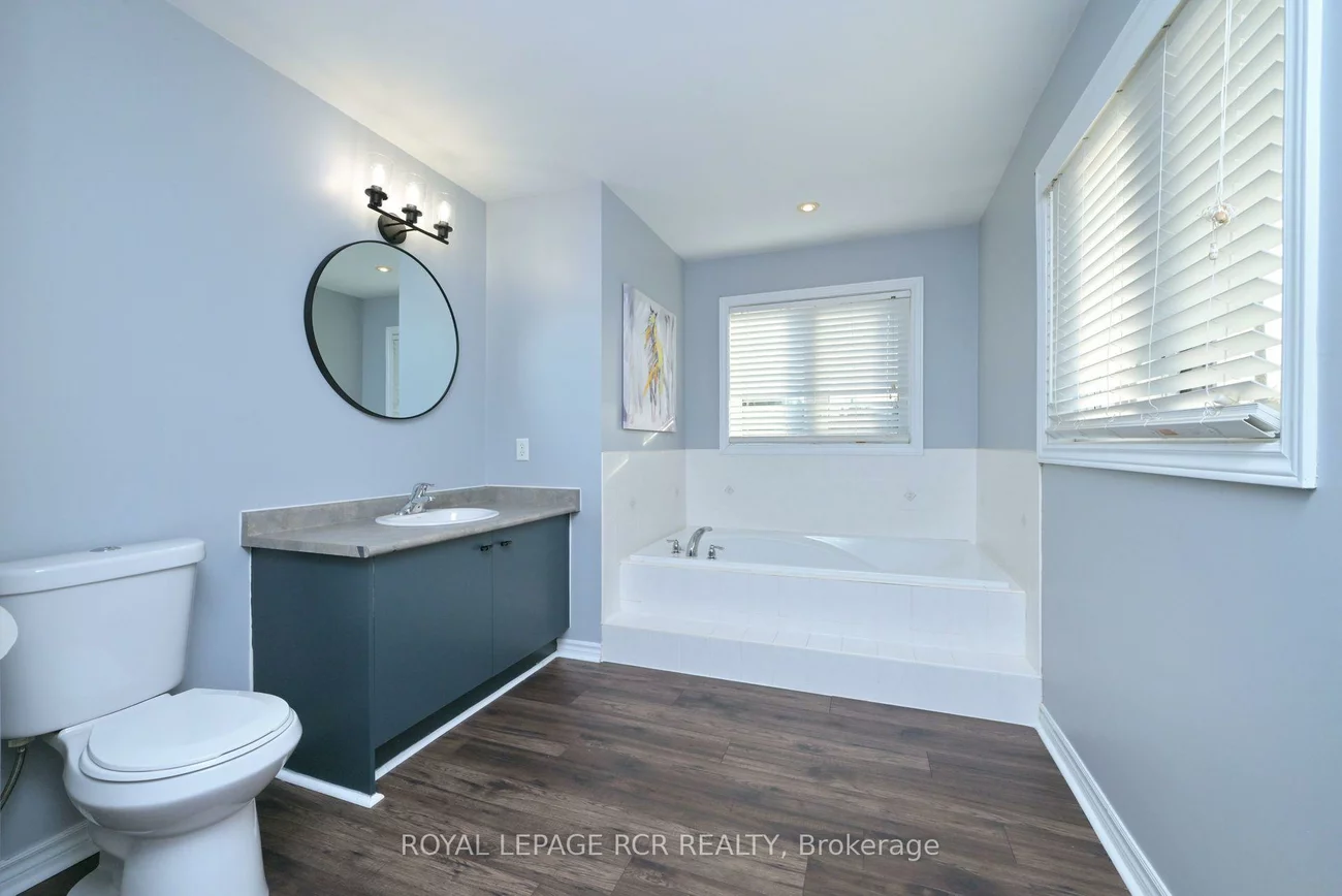 24, Tascona, Little Lake, Barrie