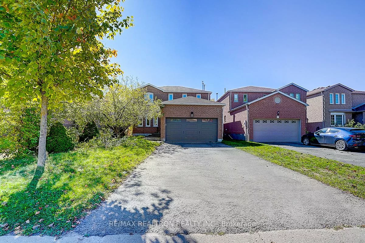 31, Blair, Grove East, Barrie