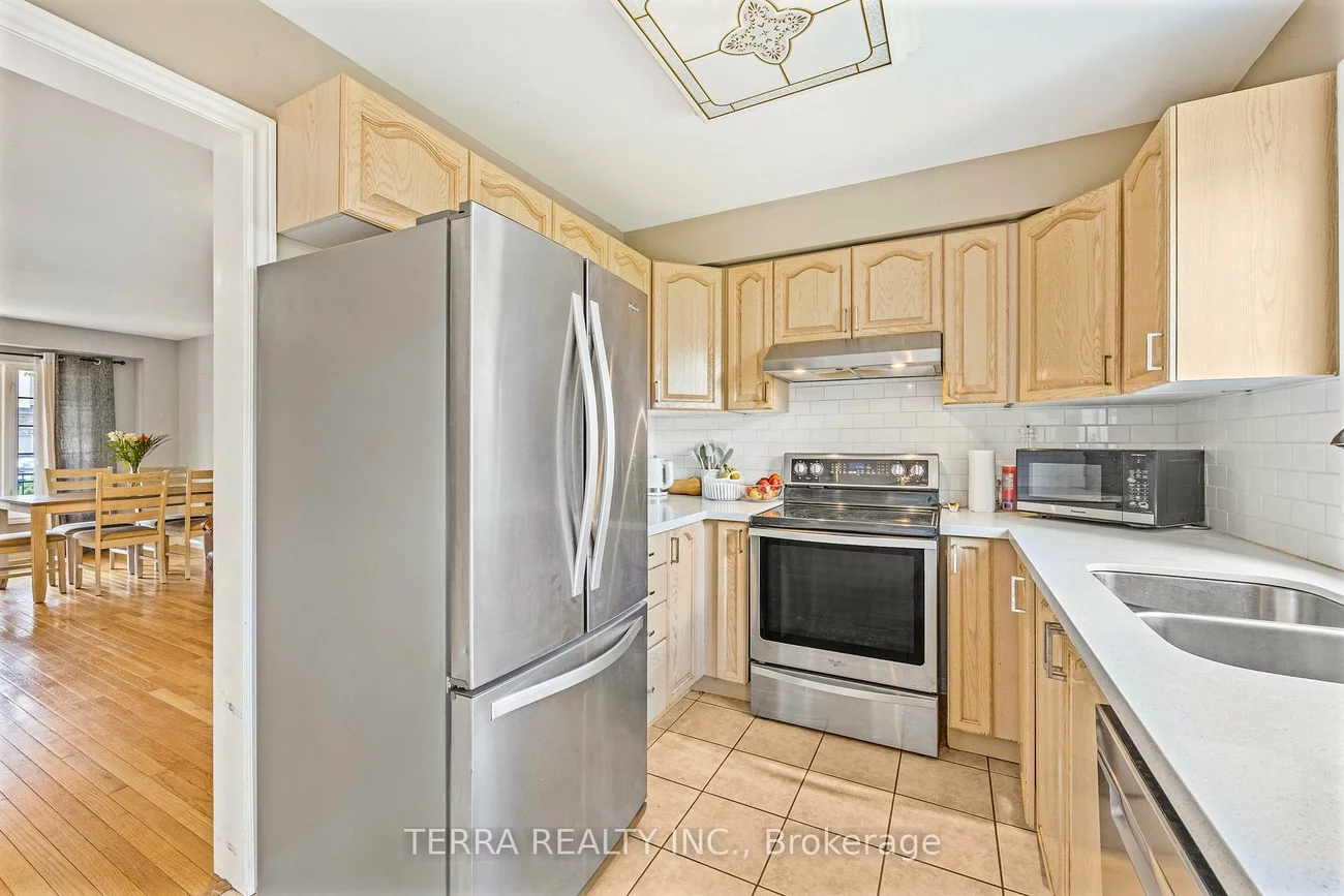 114, Thrushwood, 400 West, Barrie