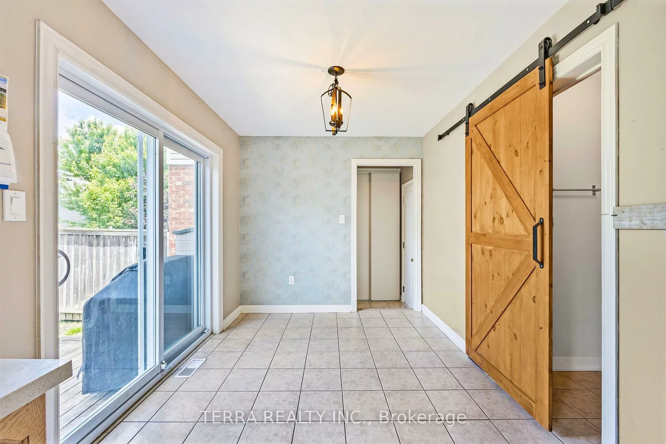 114, Thrushwood, 400 West, Barrie