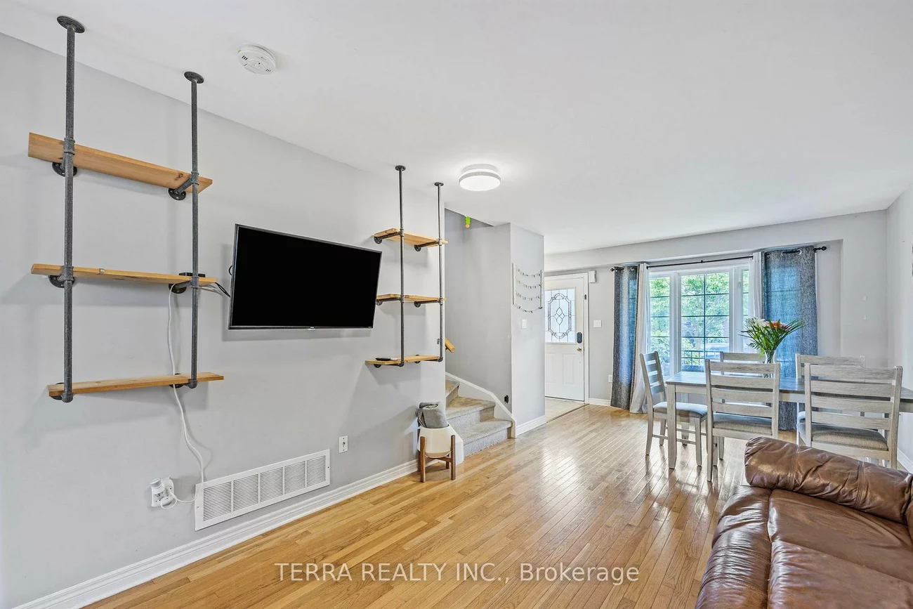 114, Thrushwood, 400 West, Barrie