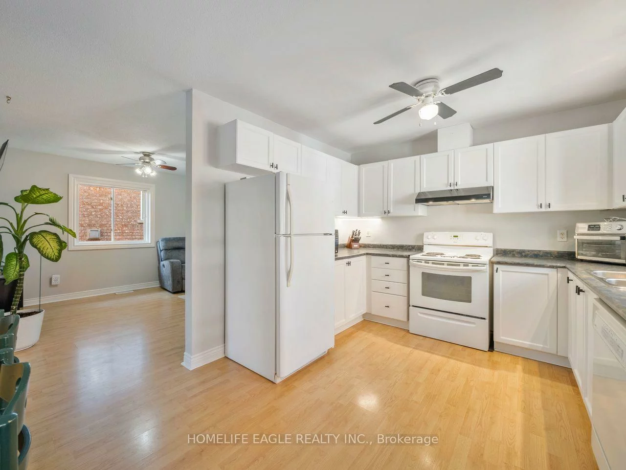 15, Brown Wood, Little Lake, Barrie