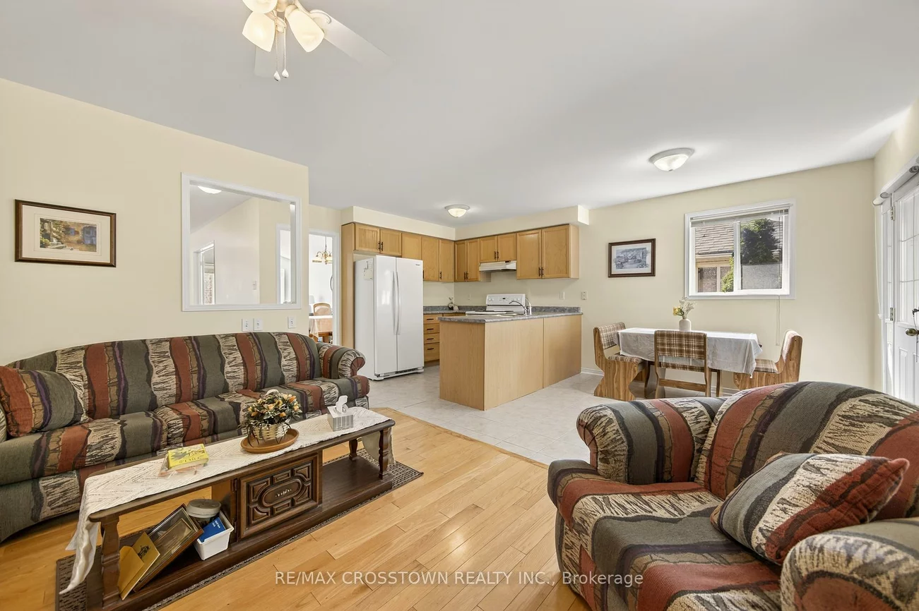 330, Harvie, Holly, Barrie