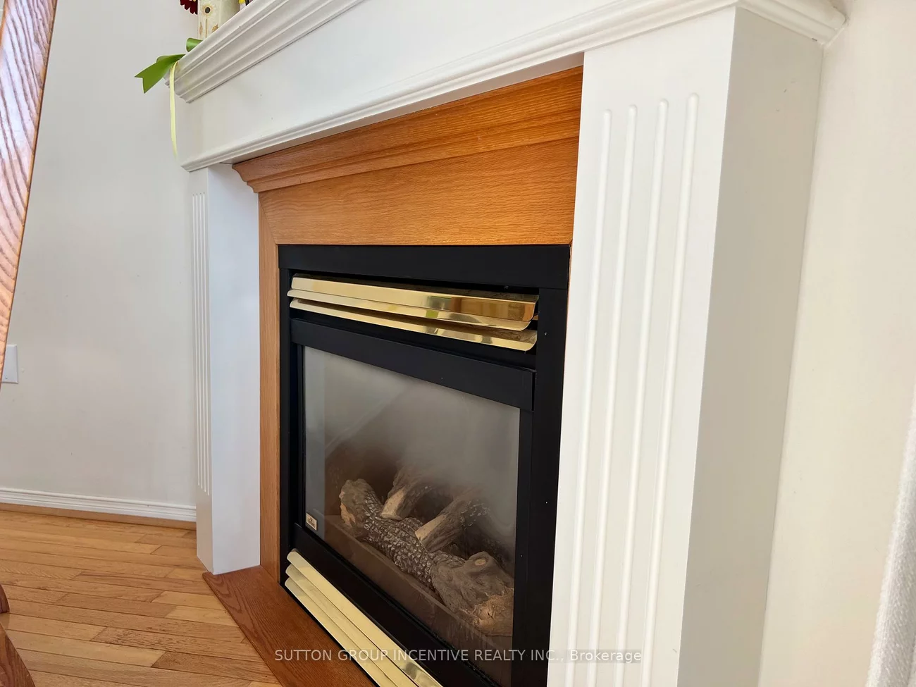 49, Felt, Bayshore, Barrie